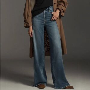 NWOT Good American Good Skate Wide Jeans